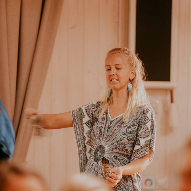 Ekstaatiline tantsupidu Adilas